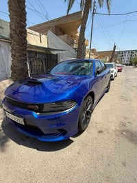 دوج جارجر 2022 sxt  السيارة محدثة srt تحديث كامل درجة أولى السيارة نصب...