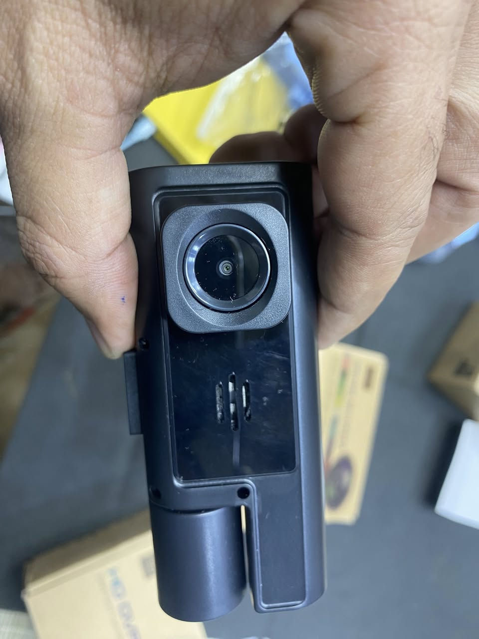 داش كام عدد 3 عندي سعر الوحدة 18 الف اذا شلعة 3 ب55 الف شامل التوصيل


**إذا كنت صاحب هذا الإعلان وتريد حذفه لأي سبب، رجاءا أرسل رسالة إلى الدعم الفني**