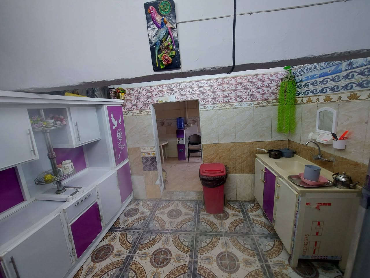 يرهم اقساط ويرهم نقد
دار للبيع زراعي سند 25 مسجل بلدية 
مشمول بالتطويب وبي وصل
المساحة 250 واجهة 15 نزال 17
يحتوي على غرف عدد 2
صالة و استقبال مطبخ حار + بارد
العنوان الديوانية طريق السنيه عمود 637
يبعد عن الشارع 200 متر منطقة مخدومة
عوزها بس تبليط السعر 37 وبي مجال

الشراي يتصل 
***********
***********
