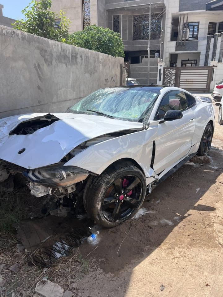 مـوستنك موديل 2022 للبيع  بلاك ادشن
سـعر : 67 ورقة بيها مجال 
على حادثها أبيع واقع حال 
أيـكو بوست سعة المحرك 2.3L تون تيربو 
رقم شـمالي الجديد إنكليزي ( أربيل ) 
مـعروفة مواضفات الـ إيـكو بوست . 
حادث امريكا  باب السايق وجاملغ امامي 
العـنوان : زيـونة 
 
رقم الهاتف : ***********
