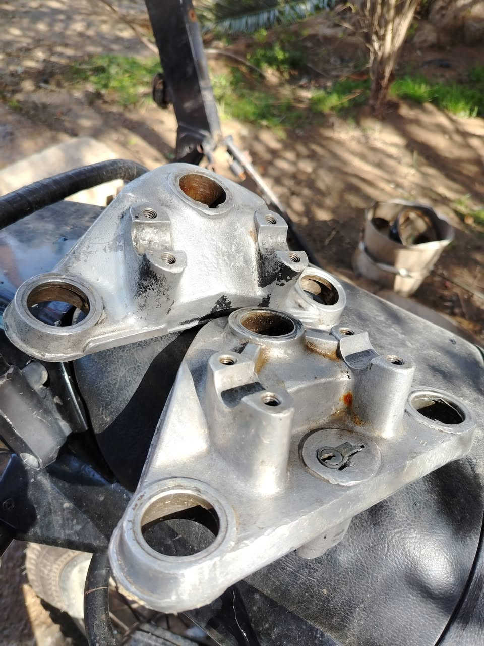 فوفانات ركبه مال ٨٢ و٨١ نظيف مابيه شي لبيع توصيل موجود *********** بيه واتساب فقط
