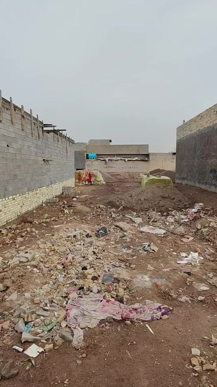 السلام عليكم ورحمة الله وبركاتة /نصف قطعة زراعي للبيع المساحه 100م __ الواجهه 5 والنزال 20 قريبه من الشارع العام _ العنوان النهروان الدوانم مقابل منطقه الالفين وره جامع الكتائب مباشرا /السعر ١٦ وبيها مجال
رقم الهاتف ***********
