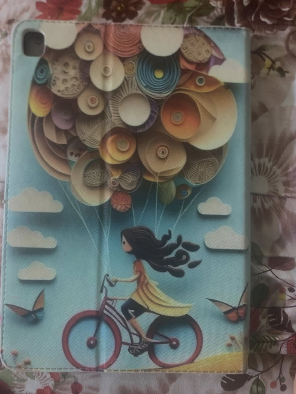 السلام عليكم عندي هذا الايباد اريد ابيعه هاي صورته وهاي شكله للعلم هوه البصمه الاماميه مال وجهه عطلانه بس هذا عيبه غير شي نظيف


**إذا كنت صاحب هذا الإعلان وتريد حذفه لأي سبب، رجاءا أرسل رسالة إلى الدعم الفني**