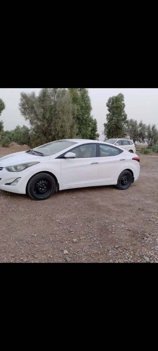 النترا موديل ٢٠١٦ مكفوله ماعدا مكان قليل من الدوسة بأسمي رقم ميسان
السعر ١٢٨ 
للاتصال 
***********
