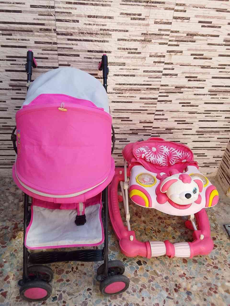 ميز طعام مرمر بورسلين ثقيل جداً ممفتوح نفس المنصوب بس بلكارتونة جديد 150قفل 
عربانة  اطفال اصلية مو عادية استعمال قليل  مع حجلة مستعملة 55قفل
سكوتر يتكبر ويتصغر 10قفل 
عنوان الشعب حي التجار موجود توصيل 
***********
وافق ادمن ابليززز🌹🌹🌹
