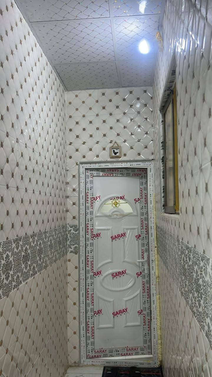 يعلن مكتب الاصدقاء للوساطة العقاريه

دار للبيع  100 م   
طابوزراعي سند 25اقرار محكمه ثاني يوم🏡مشمول بقرار 320
✅ تحفه فنيه شغل درجه اوله جيب مهندس وافحص 

موقع ,البيت /نجف🏡 مقابل قرية الغدير عمود 265 قريب عشارع العام كلش 

عنوان المكتب شارع الصب مقابل قرية الغدير عمود 261
البناء 🏡 
غرفت نوم/صاله/مطبخ استقبال/طرمه /صحيات/مكشوفه
بناء مرتب/ اساس + سقف كونكريت + طابوق جمهوري+سيراميك الواح هندي+ارضيه بورسلين ثقيل ++

ألخدمات 🏡 عرض الشارع ١٥ متر
ماء/كهرباء/مدارس/سوق/تبليط/مولد

*********** واتساب واتصال
