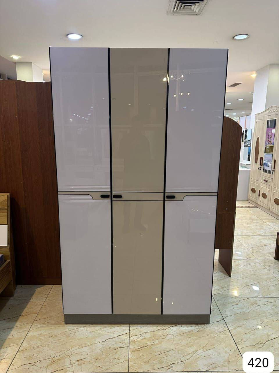 احدث الموديلات 😍 
اثاث منزلي 🏡 
*سرير
*كنتور2--3--4 باب
*ميز تواليت
*مرجوحة 
*رحلة نفرين
# للطلب والتواصل مراسلة بريد الصفحة && تتوفر خدمة توصيل لجميع محافظات العراق.


**إذا كنت صاحب هذا الإعلان وتريد حذفه لأي سبب، رجاءا أرسل رسالة إلى الدعم الفني**