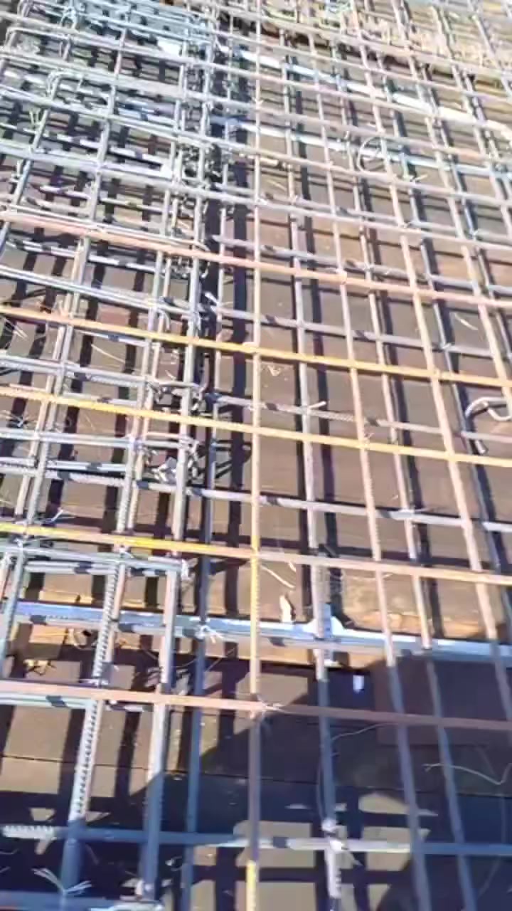 السلام عليكم حداد شغل درجه اولى وكادر متكمل وشغل مهندس ***********
