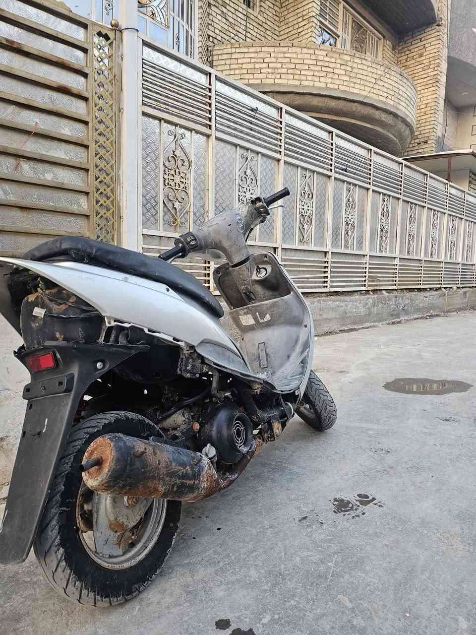 السلام عليكم دراجه ماكس للبيع السعر٣٠٠
نكره سلف كفرات ختم واحد دراجه مرتبه 
مكلف بل نشر 
***********
