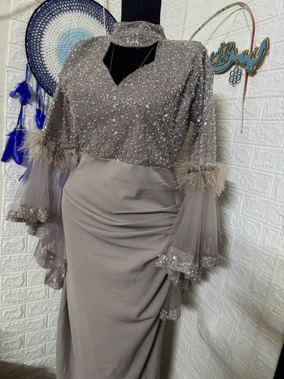 عندي هذا الفستان كويتي جديد اخذته ب60 اريده ب35 قياس 44/46 واكو توصيل ب3 الاف


**إذا كنت صاحب هذا الإعلان وتريد حذفه لأي سبب، رجاءا أرسل رسالة إلى الدعم الفني**