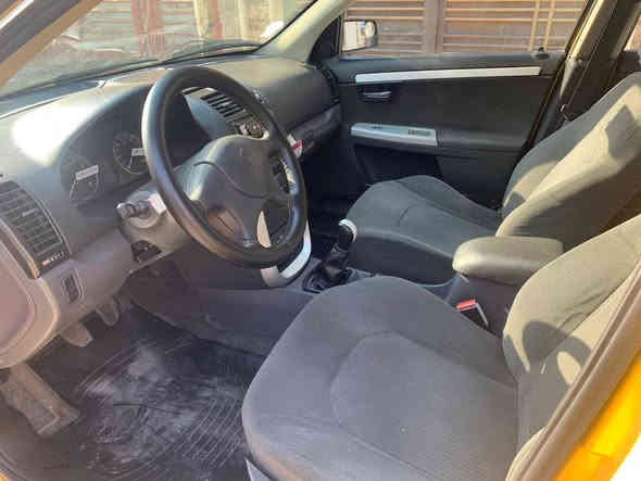 سلام عليكم للبيع سمند 2017 سياره بدون اي نقص فقط صدر يرادلها سياره بيها باب وره السايق بي طغه بصيطه فقط
 الكير المكينه تبريد كله جديد سياره بسمي رقم جديد مصفره من كلشي السعر المطلوب 55 ورقه ببها مجال جدا بصيط للاستفسار اتصل ***********
