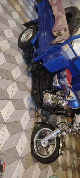 السلام عليكم ستوتة للبيع موديل 2023 صارلها أقل الشهر طالعة من الوكيل نوار الباشا أوراق أصولي الستوتة شخط واحد ما بيها مكفولة كفالة عامة اني مشتريها ب 2750 ورايدها ب2500 قفل قفل يعني مليونين و 500 ألف
العنوان : ديوانية/ دغارة 
***********
