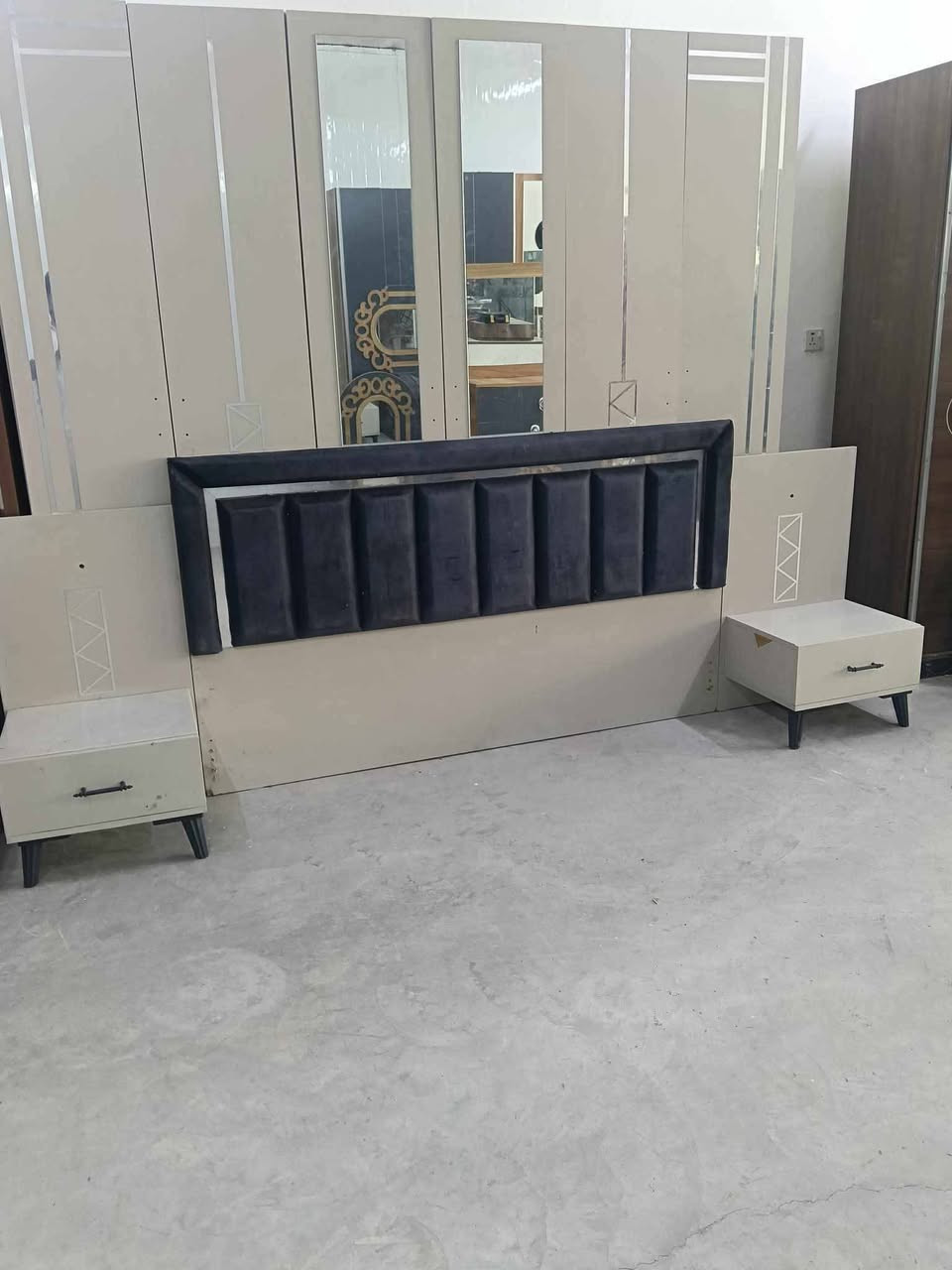 غرفه ترڪي🇹🇷  مستخدم
قطع/5
نضافه 💯
نضام ابواب 😍
السعر /500/💵 💎
مع شد ونقل 🚚 داخل بغداد مجانآ
 باقي المحافظات بسعر مناسب


**إذا كنت صاحب هذا الإعلان وتريد حذفه لأي سبب، رجاءا أرسل رسالة إلى الدعم الفني**