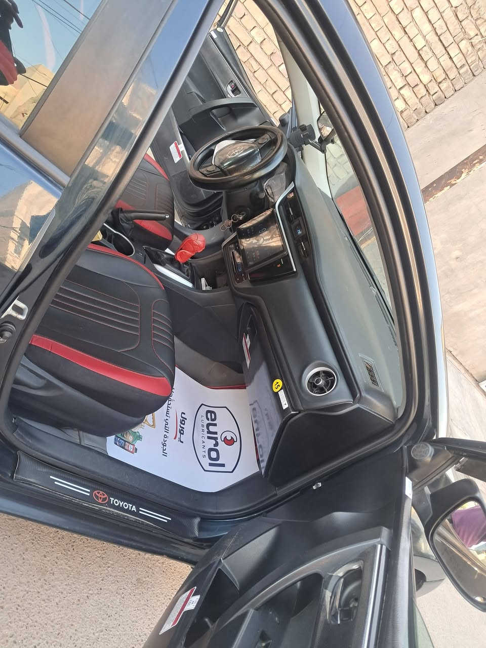 سلام عليكم للبيع كورلا كندي وارد أمريكي محرك ١٨٠٠موديل 17 حادثها فقط بأمريكا هاي سياره سونار بالمنشور ابيع حزام ولباقي كفاله من محرك وكير وداخل وشاواصي سعرها ١٣وبيهه مكان كربلاء تصال بل رقم ***********
