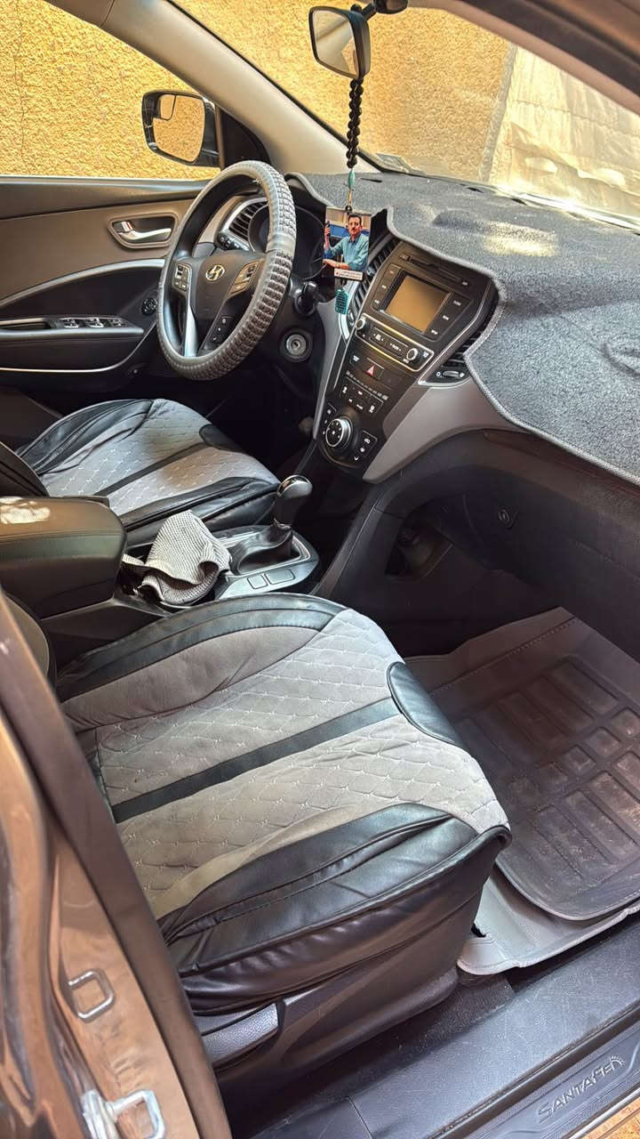 سلام عليكم سنتافيه مديل 18 وارد امريكي بيها جاملق وحافت البنيد ماشيه ٦٠ الف رقم بصره بسمي شراي يتصل ١٦٣ وبيها مجال للشراي مكاني البصره الهارثه *********** البصرة, العراق
