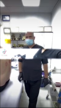 07811030900 حجز حجامه وليد ابو اوس بغداد البياع حي شهداء خلف سوق رضا