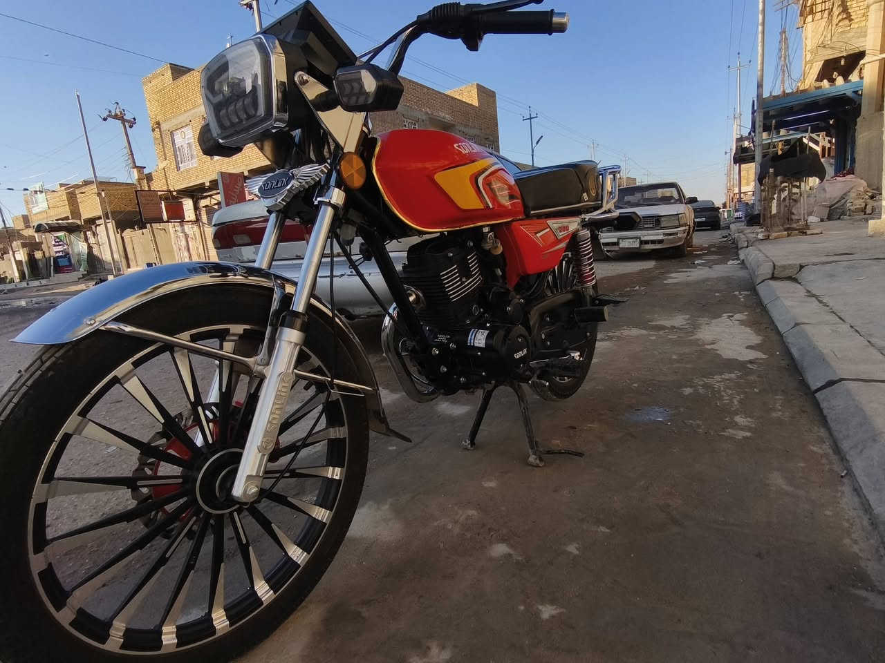 سيفان سكنك 2025 بدون اوراق طالعه من مجمع الكرار بعده جديده بيع مستعجل 800الف قفل *********** اتكفله بوكه اوعشاير

