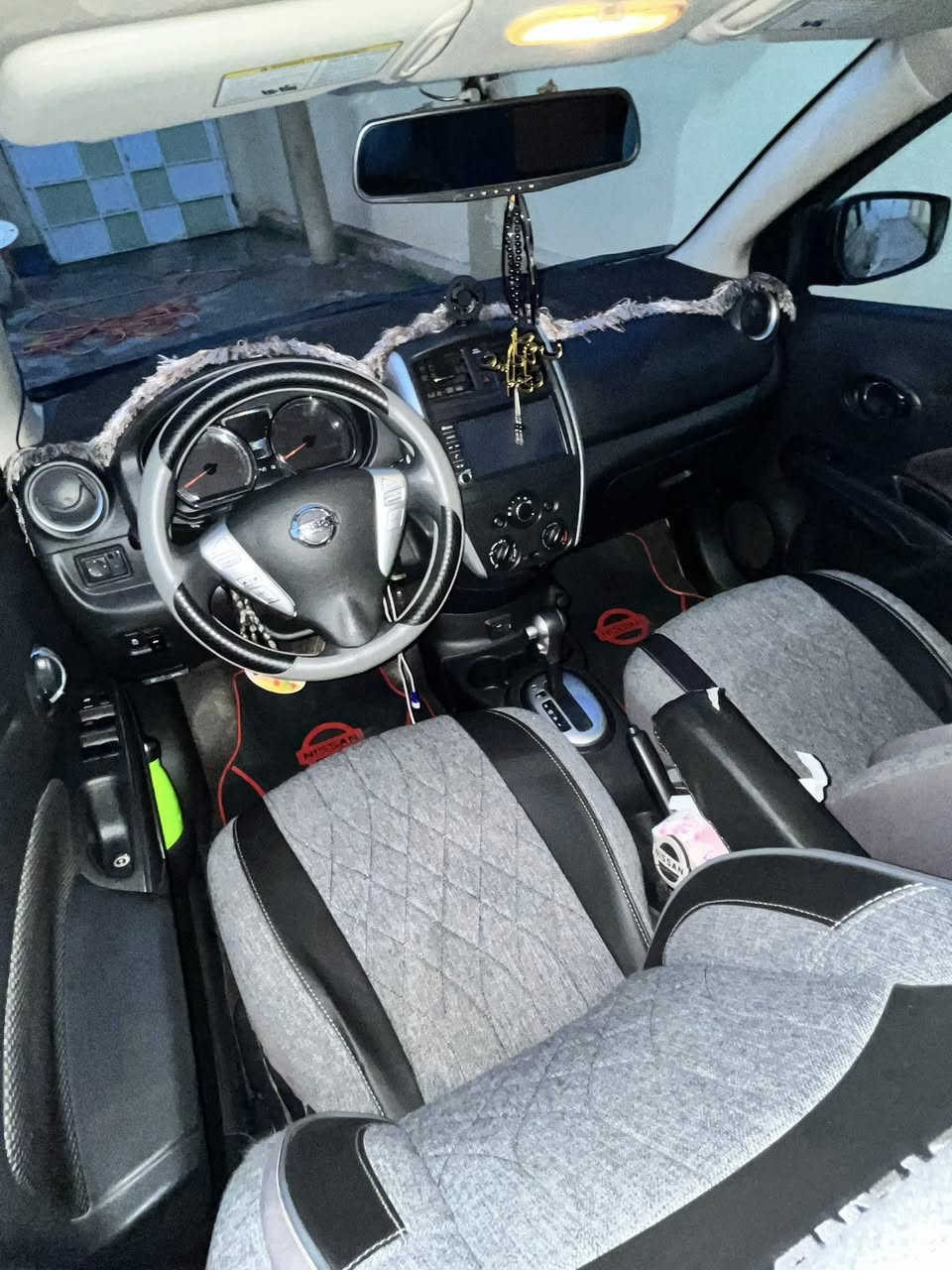 نيسان فيرسا 2019 للبيع – فول مواصفات 🚗
📍 الموقع: الموصل
📞 للتواصل: ***********

▪️ المواصفات الكاملة:
– ماشية فقط 62 ميل
– ناقل حركة فول أوتوماتيك
– مثبت سرعة
– مانع انزلاق (ESP)
– كاميرا أمامية وخلفية
– شاشة ميديا
– بصمة تشغيل + تشغيل عن بُعد
– تبريد ممتاز
- كابون بانزين 💳
– السيارة نظيفة جداً ومحافظة عليها

🔧 الملاحظات:
– حادث خفيف: تبديل جاملغ وصبغ باب النفر بصفحة اليمين
– الفحص والهزة 2025 – نسبة الفحص 100٪
– السيارة باسمي وتحويل مباشر

💰 السعر المطلوب: 105 ورقة
(سعر مناسب جداً مقارنة بالحالة والمواصفات)

📌 السيارة جاهزة للفحص – للاستفسار والمعاينة اتصل أو راسل على الرقم أعلاه
