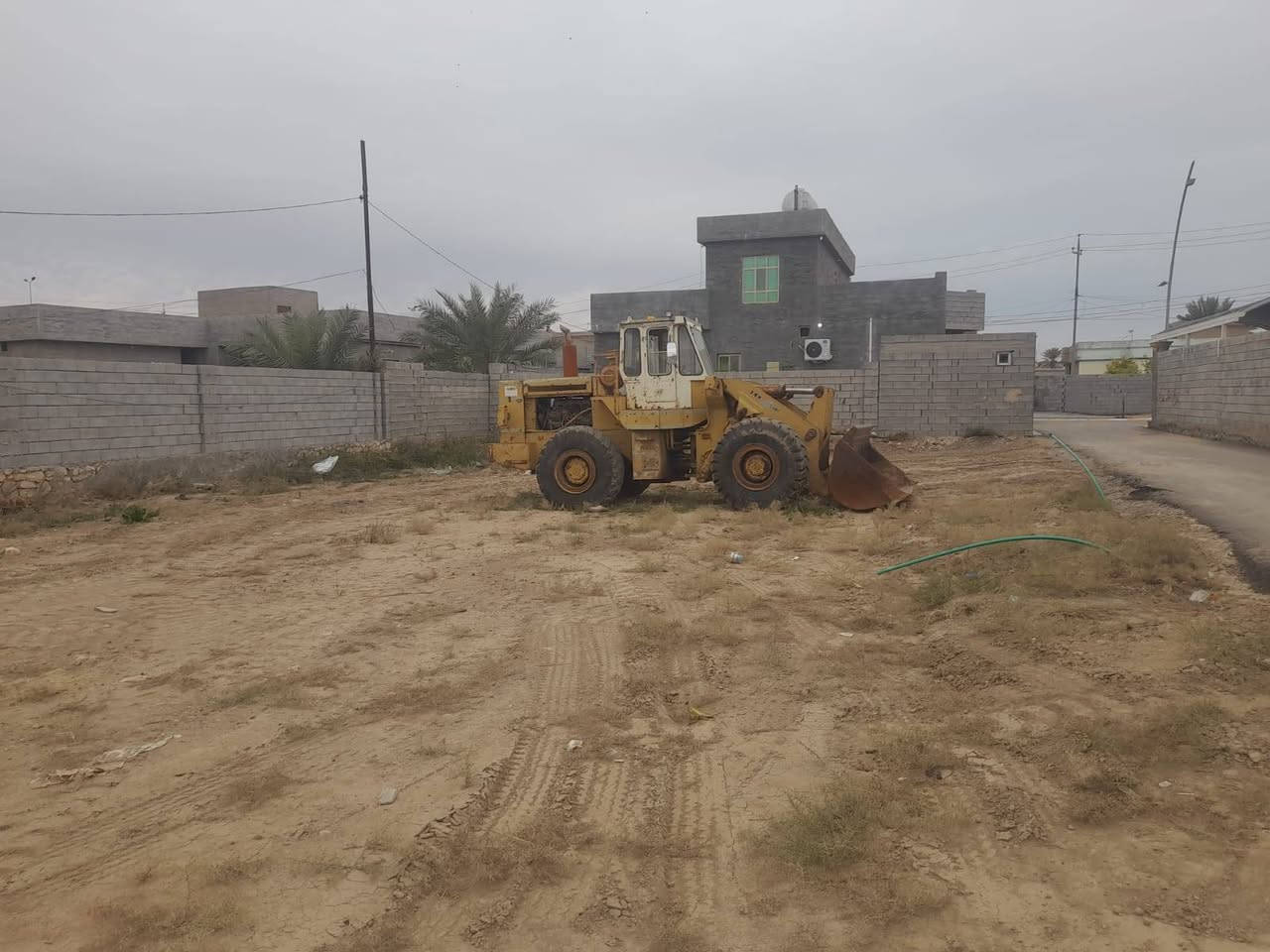 سلام عليكم ...
اني مكلف بالنشر 
شفل للبيع سعر ١٨٠$ وبي مجال 
رقم صاحب الشفل
 ***********
