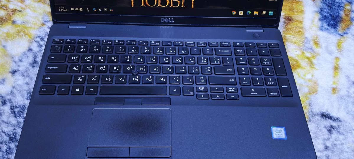 لابتوب للبيع نضافه فول ذاكرة 512 ssd عشوائيه 32 وباقي التفاصيل بلصور سعره 725 وبيه مجال قليل يصلح للطلاب والهندسه وبرامج الفتشوب والورد واكسل  ما محتاجه وريد بيعه ما مستخدمه نضافته فول 
*********** البصرة, العراق
