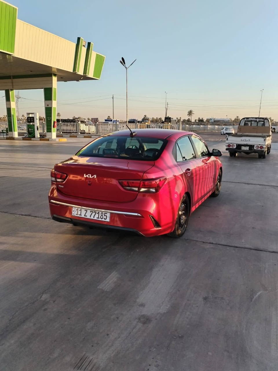 كيه ريو وارد امريكي للبيع

الون : احمر 

موديل: 2023 

مكينة : دوش المرغوب وليس GDI

شاشة : كار بلي افلات جبيره كامرة دوارة 

مثبت سرعة

مانع انزلاق :  ABS

نضام EQO تقليل صرف للبانزين 

نضام normal الطبيعي 

نضام Sport  للسرعة 

تحكمات سترين للجهتين 

بلاجكتور زينون بلاد 

تخم تاير 

دوشمة عام

تبريد تدفئه  

***********

***********

علماً مكان السيارة بغداد
