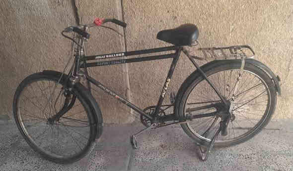 السلام عليكم بايسكل اطلس ٢٦كامل على وضعه للبيع ٧٥ والرزق على الله*********** بغداد الكرخ
