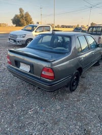 سياره نيسان صني للبيع موديل 1993 رقم صلاح الدين شرط التحويل كير ومحرك ...