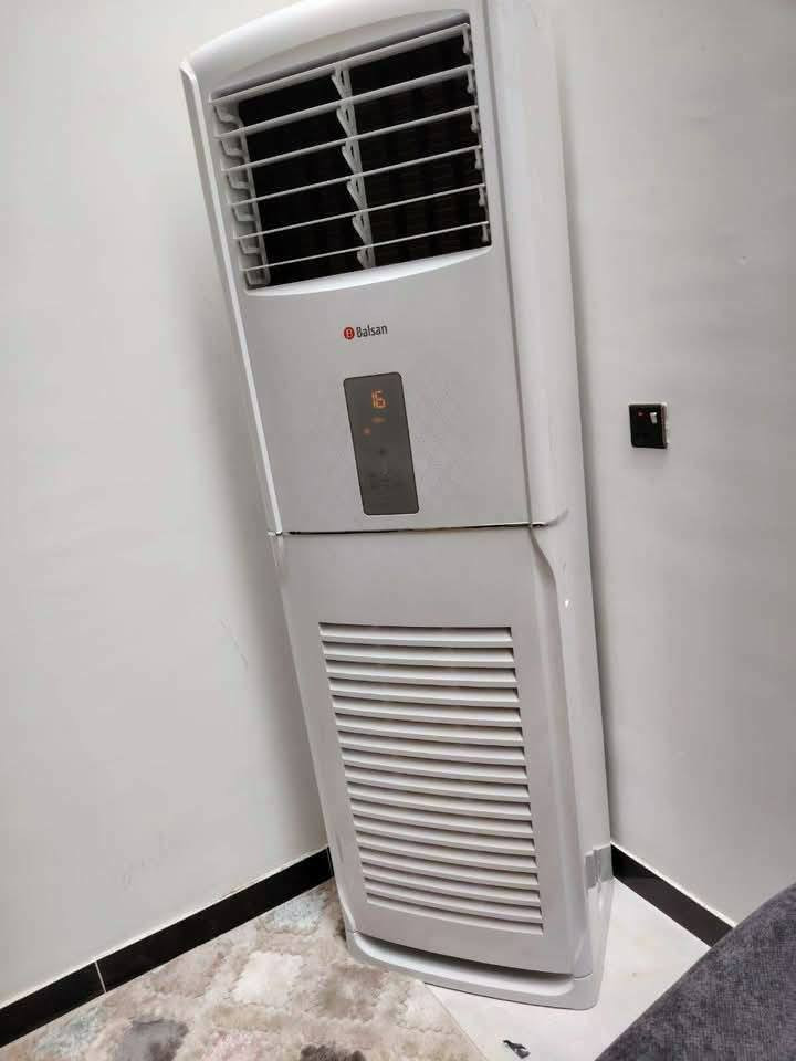 مركز TOSOT للتبريد
فرقنا الهندسية معكم على مدار الساعة ⏱️
جانب من التجهيز والتركيب اليومي  
من قبل كوادرنا الهندسية👷‍♂️
🌹لسنا الوحيدون ولكننا الافضل🌹
💎وجودكم في صفحتنا يزيدها تميزا ✨
#اسعد_الله_اوقاتكم_بكل_خير _متابعينا_الاعزاء
👍👍لسنا الوحيدون و لكن  عملنا يتكلم .
💢 يعنى عندك صيانة أو تنظيف لا تحتار   سبلتك مابي برودة🥶 لا تحتار🤔 سبلتك دفع الهواء ضعيف🤔 لا تحتار، إتصل بينا 📞 و راح نجيك لباب بيتك .. 
   ماعليك فقط الاتصال بمركز خدمة العملاء  ***********☎️...أو مراسلة الصفحة
🟥  تنظيف موقعي  لجميع الدوائر والشركات مع الضمان 👍💪 سمعتنا 
🟥 صيانة - شحن غاز إيطالي مع الضمان - نصب - غسل 
عمل فاكيوم ..
... بغداد 
***********
💬 فـي حال عدم اتصالنا بكم يرجى ابلاغنا بالامر او مراسلة 
📩 للاستفسار يرجـى مراسلة الصفحة او الاتصال
