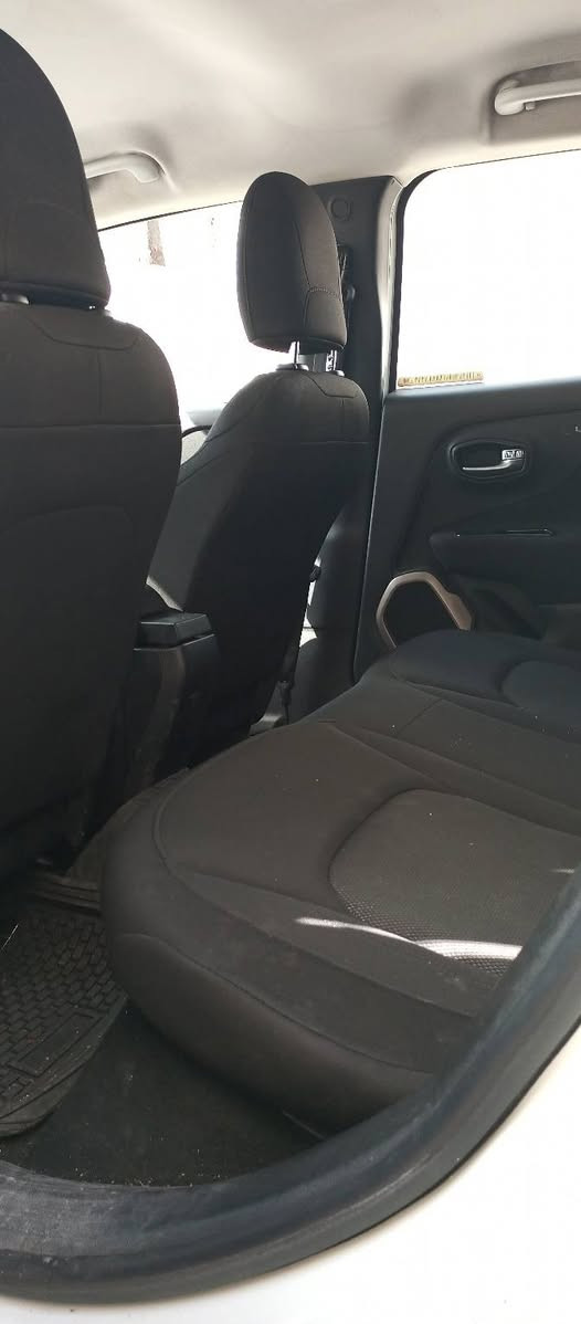 جێب ڕینگاد سپۆڕت ٢٠١٧ رقم سنوی نوێ تاکو ٢٠٢٩ 
چاملغ و بۆنیت و نیو چاملغی پشتەوەی سکن 
کەمێک ناوی هەیتی 
شوێن هەولێر 
٩٨$


**إذا كنت صاحب هذا الإعلان وتريد حذفه لأي سبب، رجاءا أرسل رسالة إلى الدعم الفني**