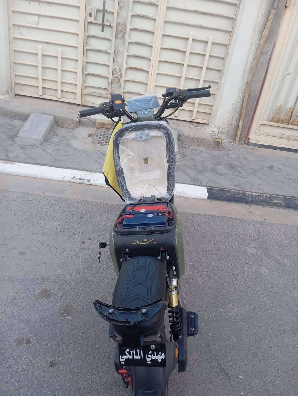 السلام عليكم دراجه للبيع ار 9 موديل 2025 بسرعه 109 حقيقي 80 ملف 1500 فول مواصفات بطاريات حجم ثنين وعشرين وحدة مبدلة ثنين وتلاثين السعر 375 بيها مجال بسيط رقم الهاتف العنوان بصره الزبير ***********
