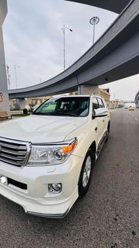 بلاندكروز VXR • ٢٠١٥ • بدون صبغ