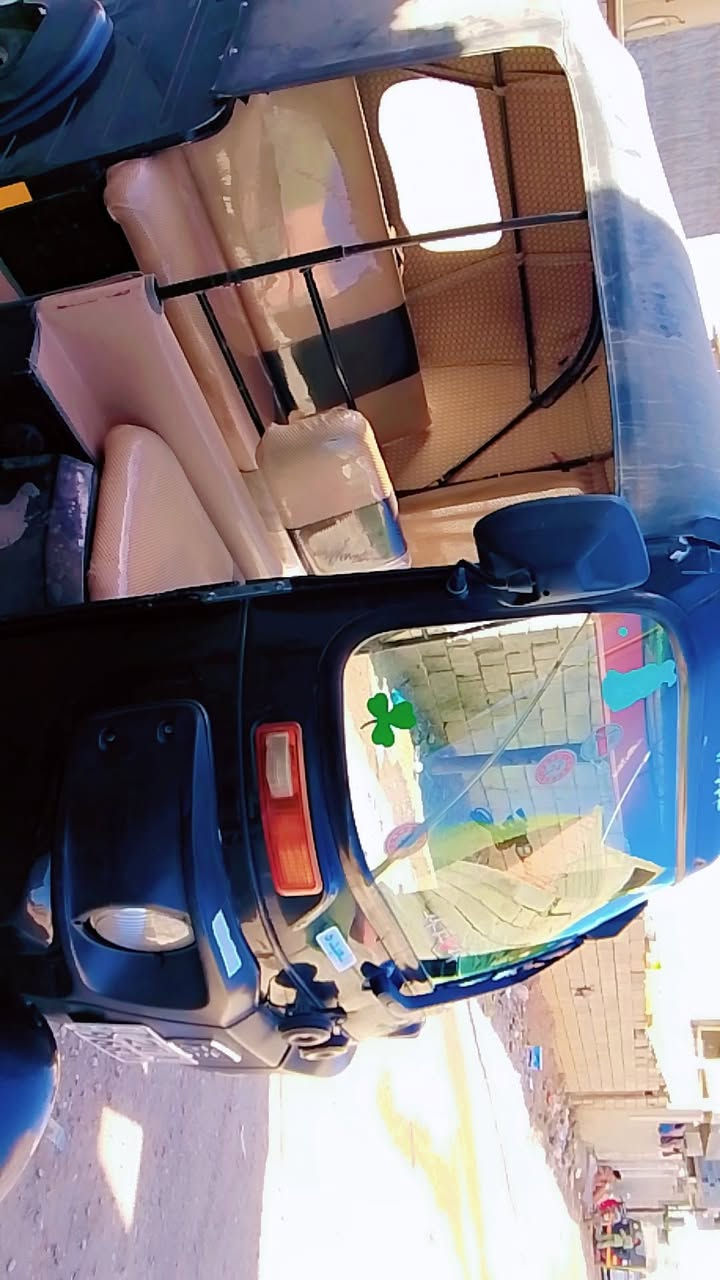 السلام عليكم
تكتك 20  مرمقة رقم وسنوية العنوان ديالى الخالص 
***********
