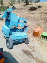 بۆفرۆشتن خەرمانکوتو دەراسەی پئشی تراکتۆر بۆنیو هۆڵندیو فۆڕگسنو عەنەتەر...