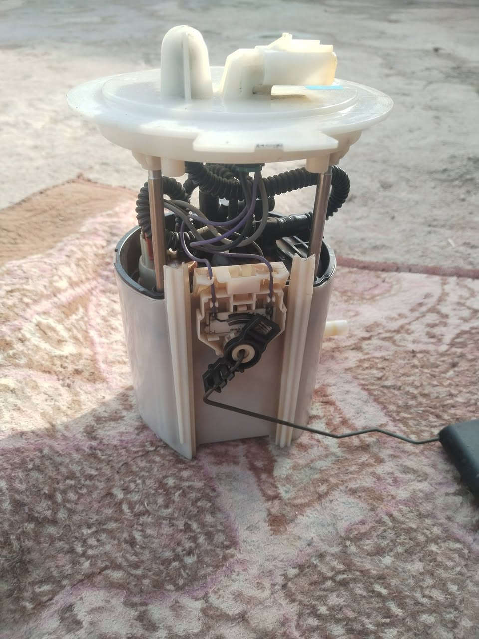 السلام عليكم براد جديد وكبوه فيت بم هم جداد زاد مجاول وسجمجه كلمن وسعره بابل
***********
