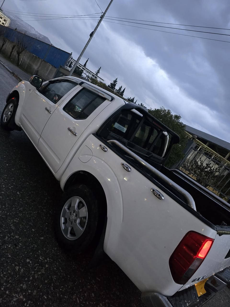 نیسان ناڤارا مودیل 2008 ئک قتعە بەخ بئ داخلی گئرو مەکینە ب شەر تەحویل غورامە بشەرت سعر 87 وەرەقەو مجال تەبدیل ژی یاهەی عنوان دهوک .***********
