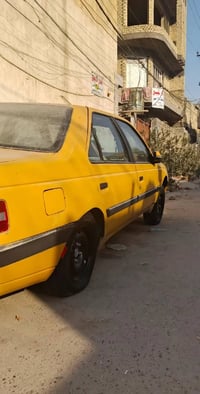 للبيع • ١٣ • ٣٣