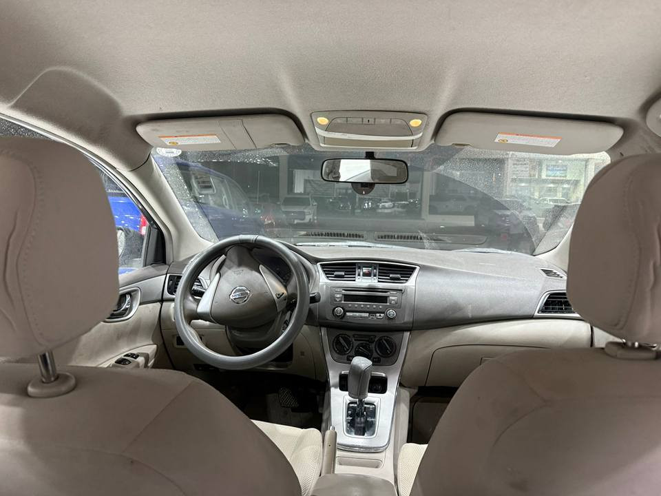 نیسان سێنترا مۆدێل 2013یی خلیجی 4پارچەی بۆیاغە بێ ئیرباگ گێروو مەکینە بەشەرت سەیارەکە پاک  و خاوێنه بێ عەیبه بۆ زانیاریی زیاتر *********** أربيل, العراق
