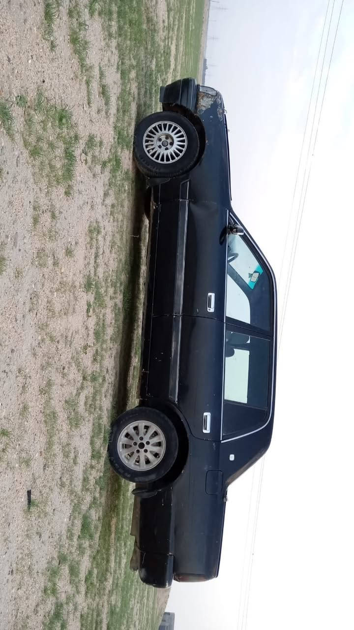 السلام عليكم للبيع راس الثور كامفور موديل ٢٠٠٠ رقم بصره بسمي مشروع وطني لل ٢٠٣٠ كير محرك اكسل جديد محرك فيفي تي  سياره كلش حلوه بيها مكانات صبغ تبريد ثلج مكانها بصره سفوان السعر ٤٧ هاتف ***********
***********
