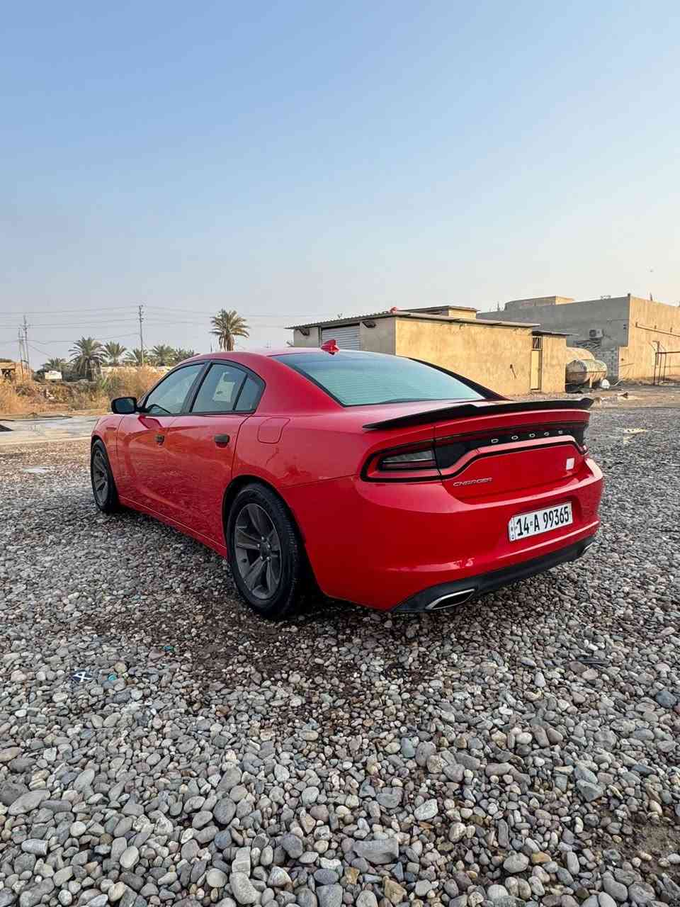 السلام عليكم 
جارجرمديل 17 اصل
سيارة نضيفه ما مشتغله خط 
سيارة جاهزه ماتصرف عليها اي شي 
سيارة SXT
غير متوجد على نت
مكان بصره قضاء المدينه
سعر 175 وبيها مجال  
اتصال ‭0781 816 9202
