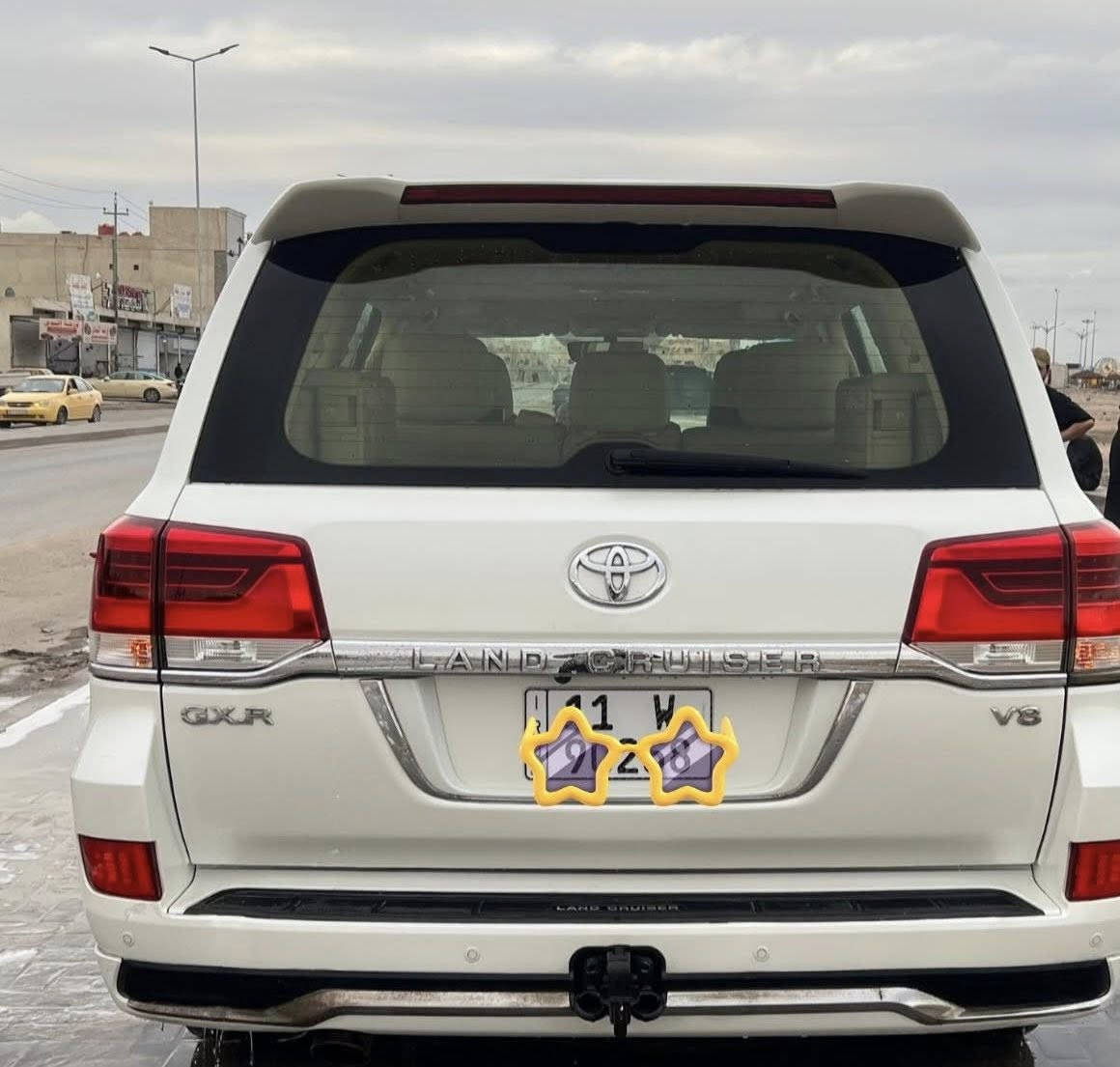 سلام عليكم تويوتا لاندكروز 2017

ماشيه حقيقي 110 سياره كلش جديده 
***********
