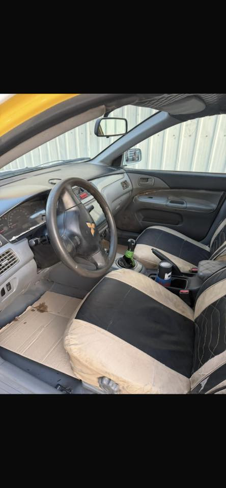 السلام عليكم لانسر 2010 للبيع رقم بغداد بسمي مكينه تنقص دهن كير عادي جانت صفره سابقا السعر 67 رقمي ***********
