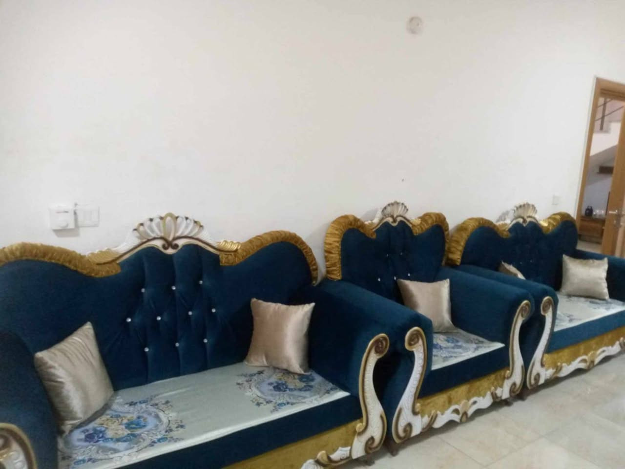 للبيع تخم 8 نفرات ملكي جديد استعمال قليل السعر 350 وبي مجال مكانه نجف مجمع الاميرات


**إذا كنت صاحب هذا الإعلان وتريد حذفه لأي سبب، رجاءا أرسل رسالة إلى الدعم الفني**