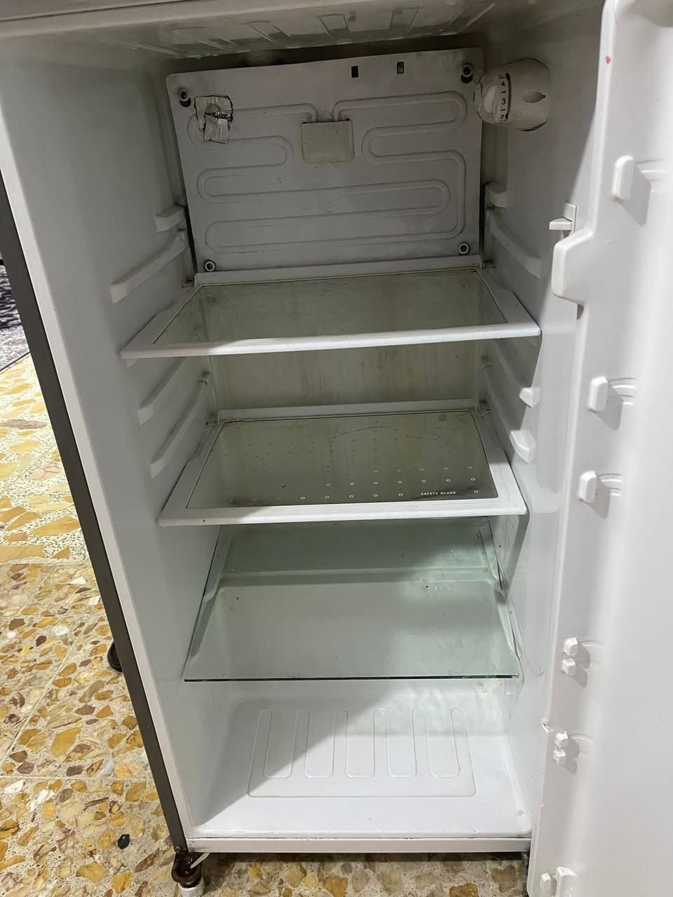 للبيع … 10 قدم
بيهه ليك بالمكان المؤشر بالاحمر


**إذا كنت صاحب هذا الإعلان وتريد حذفه لأي سبب، رجاءا أرسل رسالة إلى الدعم الفني**