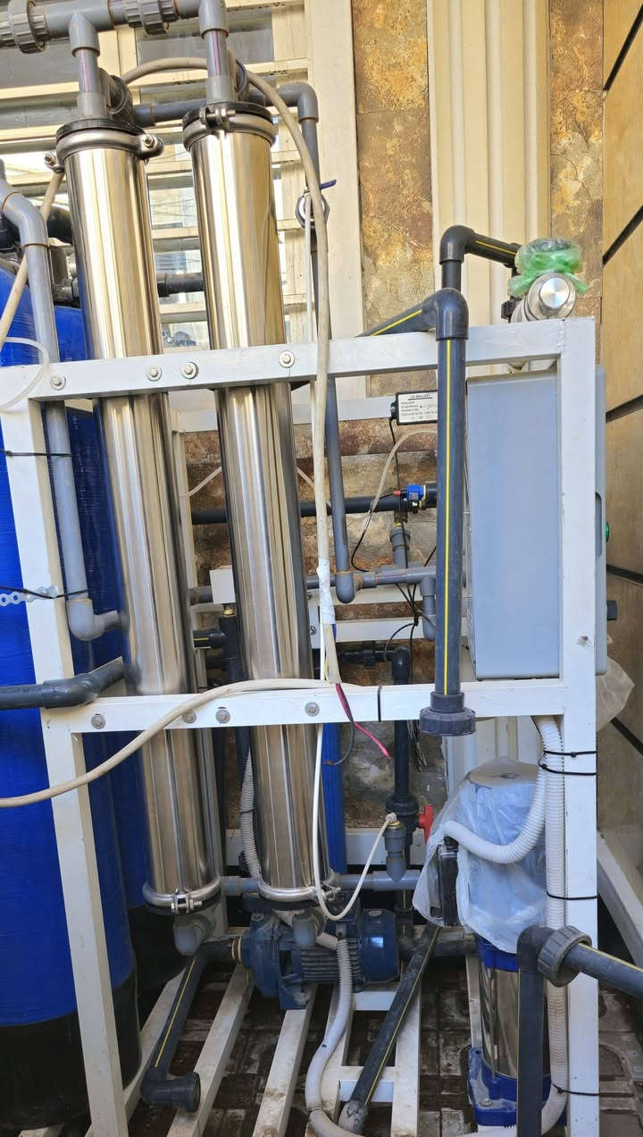 💧 للبيع محطة RO متكاملة جديدة – فرصة استثمارية مميزة 💧
للبيع محطة RO لتنقية وتحلية المياه بحالة جديدة ولم يتم تشغيلها، جاهزة للعمل مباشرة، ومناسبة لمن يرغب ببدء مشروع مياه صحية أو تطوير مشروع قائم.

مواصفات المحطة:

✅ إنتاجية 1000 لتر/الساعة.
✅ مزودة بمضخة عالية الكفاءة.
✅ فلاتر معالجة وتنقية كاملة.
✅ هوزنكات ستانلس للممبرينات.
✅ لوحة تحكم كهربائية جاهزة للتشغيل.
✅ خزانان سعة 2000 لتر (5 طبقات مضاد للبكتيريا والطحالب).
✅ مغسلة ستانلس للتعبئة.
✅ جميع المعدات بحالة ممتازة.

📍 الموقع: بغداد.

💰 السعر المطلوب: 2,800,000 دينار عراقي فقط.

📞 للتواصل: ***********

للجادين فقط، والمعاينة متاحة بعد الاتفاق.

🔄 الرجاء مشاركة المنشور، فقد يكون سببًا في وصوله إلى المشتري المناسب.

#للبيع #محطة_RO #تحلية_المياه #تنقية_المياه #بغداد #مشروع_مربح #RO #محطة_مياه
