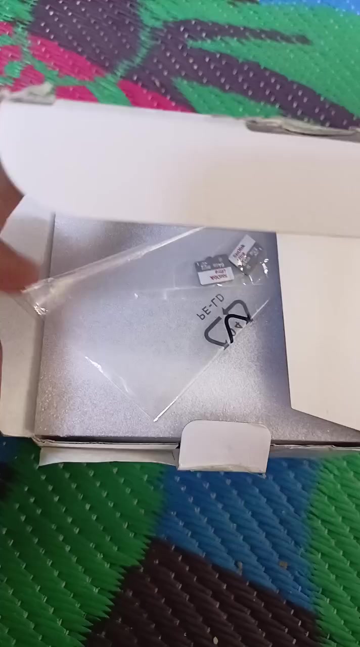 كاميرات خارجي تعمل على موبايل تفتر 360 درجه نوع iGeeK   تعمل على طاقة شمسية
مكاني موصل حي الانتصار


**إذا كنت صاحب هذا الإعلان وتريد حذفه لأي سبب، رجاءا أرسل رسالة إلى الدعم الفني**