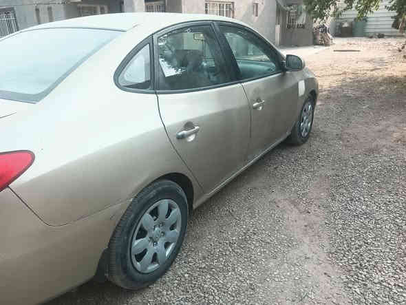 سياره للبيع النترا مقدس خليجي موديل 2007 مكينه 2000 بيها تبديل شاملق وبيها بابين صبق مكان سياره جسر ديالى جديد سعر 80 وبيها مجال رقم الهاتف ***********
