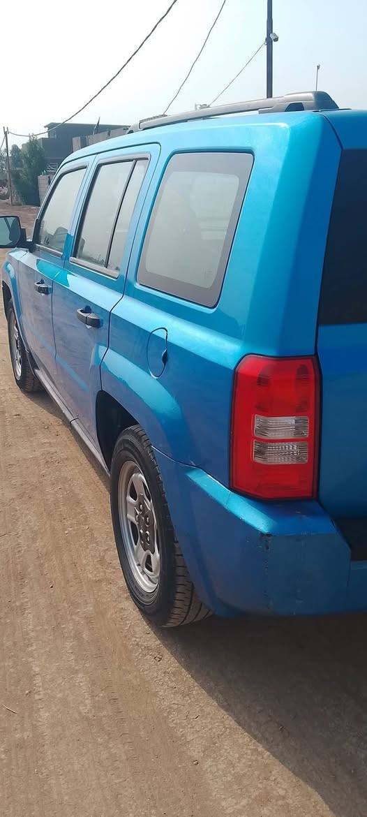 السلام عليكم شباب جيب باتريوت ٢٠٠٨ رقم انكليزي بغداد ٧٥ وبيها مجال ***********
