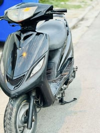 شباب ماكس ١٤٠ رمبه رمبه مكينه سبانه مامخلي عليها مثل متشوفون بلصور الم...