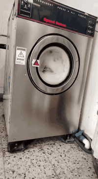 غسيل وتعقيم وازاله بقع مدة  عنواننا حي الجهاد شارع بين البقلاوة والضبا...