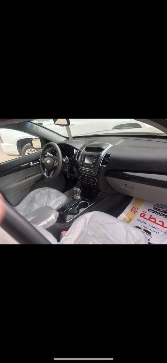 سورنتو 2014 
وارد امريكي 
مكينه 2400 
رقم بغداد 
مواصفاتها
بردات خلفيه
اشاير بالمري 
حساسات خلفيه 
كامره 
ويل كب 18 
5 راكب 
تخم تاير جديد
ومنضومه تبريد جديده
السعر 135
***********واتساب
